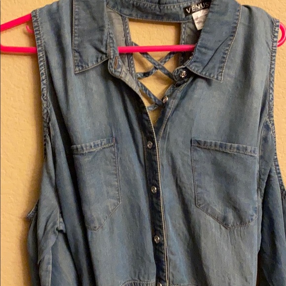 Cold shoulder jean dress. - Picture 2 of 3